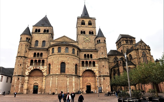 cathedral-of-trier-g162e8162b_1920